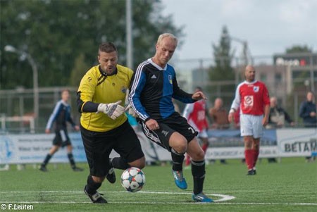 Eerste driepunter voor Pelikaan.