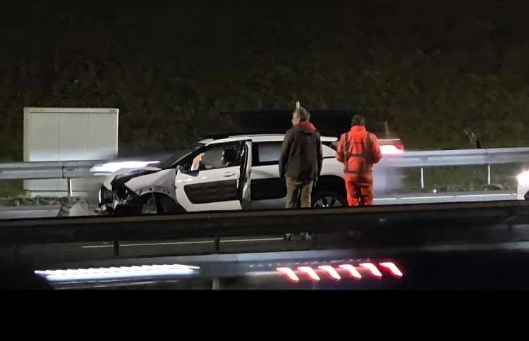 Kop-staartbotsing op de A16