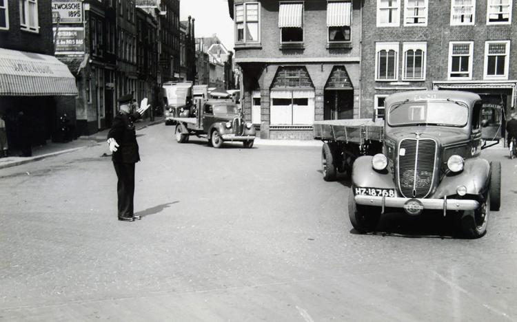 Wij hebben geleerd in de file te staan maar het went nooit