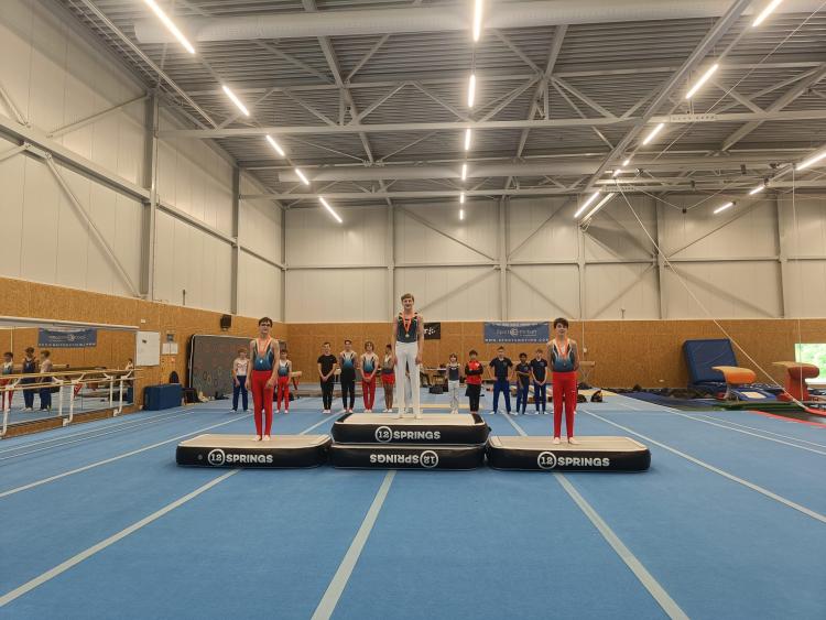 Tweemaal goud, tweemaal zilver en eenmaal brons