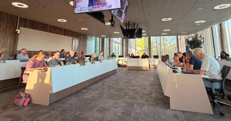 Raadsprogramma “Zwijndrecht Samen Vooruit’: na 25 amendementen unaniem vastgesteld