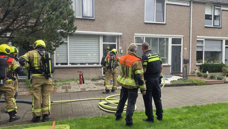 Rook in woning door brandje in meterkast aan Grasbroek