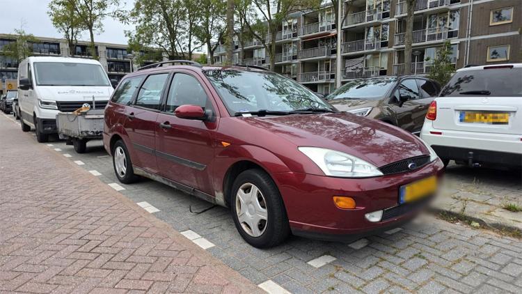 Handhaving schrijft bekeuring uit na nieuwe parkeeroverlast aan Duivenvoorde