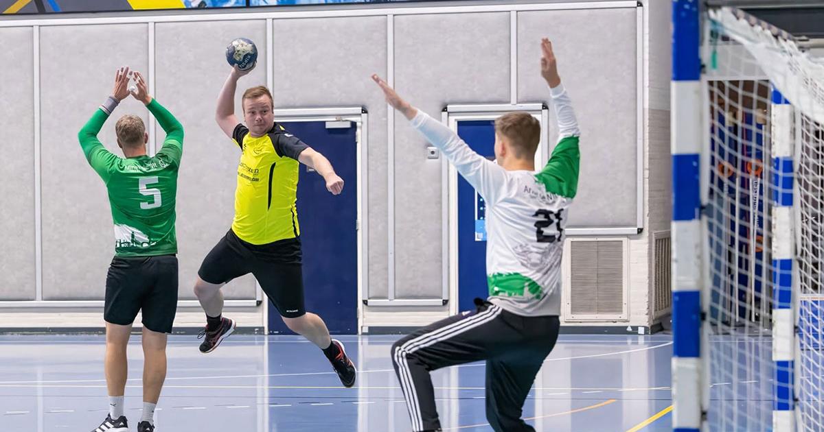 Handbalheren Conventus starten seizoen met nederlaag bij Rotterdam