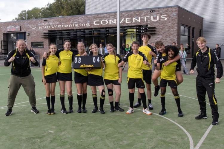 Conventus is twee kampioenen rijker na zinderende seizoensfinales