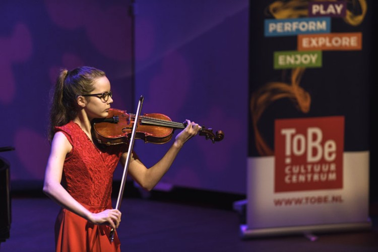 Laat je talent horen tijdens het ToBe Solisten Concours Online