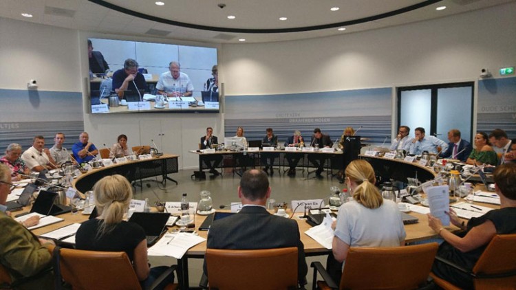 Gemeente vergadert over nieuwe burgemeester