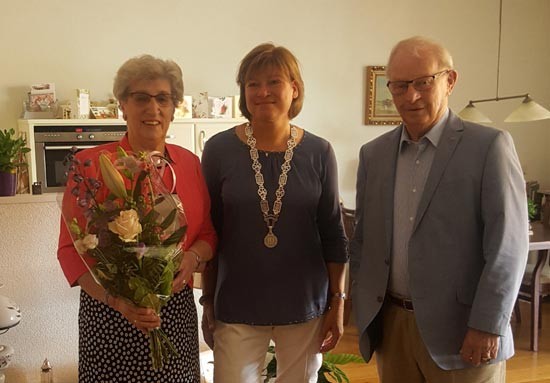 Echtpaar Van 't Hart - Valk 60 jaar getrouwd