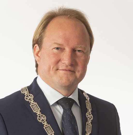 Nieuwjaarstoespraak burgemeester Hein van der Loo: "Zeker nu voelt het als een plicht om goed naar u te luisteren"