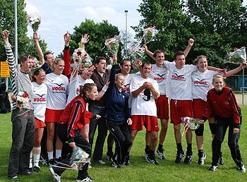 Korfballers Albatros 1 kampioen