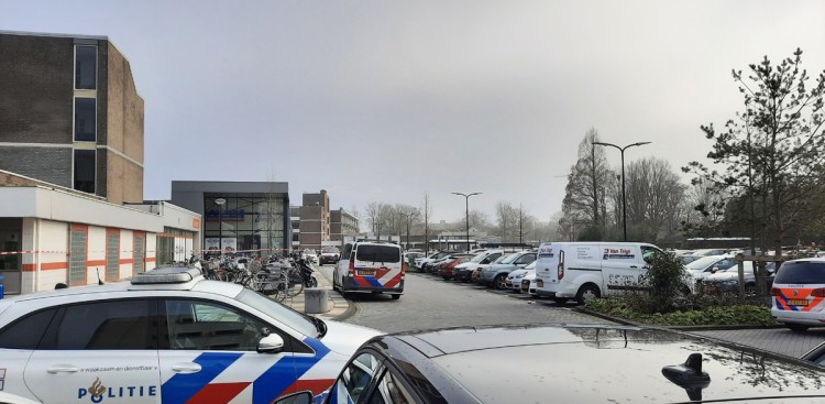 Vrouw overleden bij schietpartij winkelcentrum Walburg